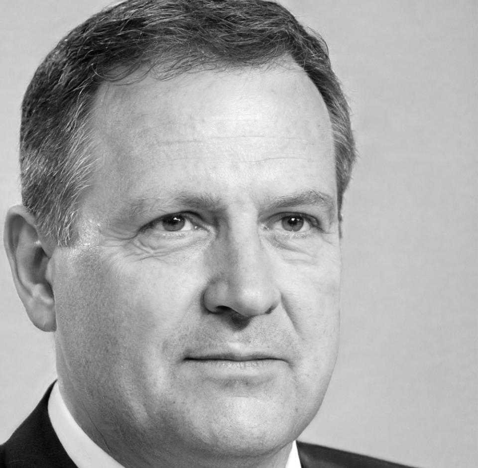 Portrait of satisfied client Magnus Eriksen