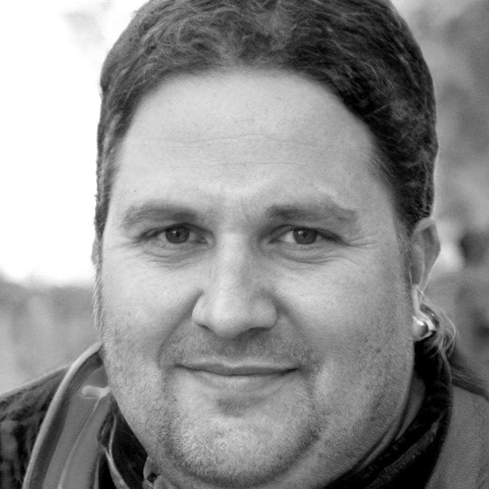 Portrait of Kieran Lindqvist, Operations Director at Formosa Manufacturing